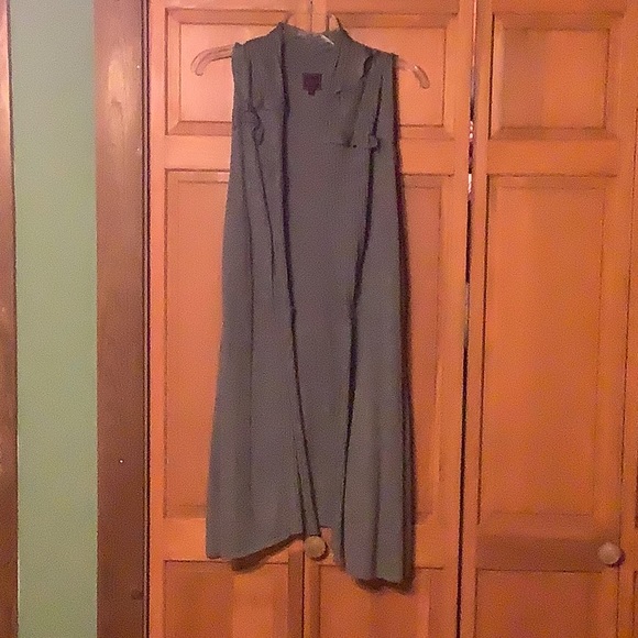 Color Works long gray vest, xl, in good condition - Picture 5 of 6